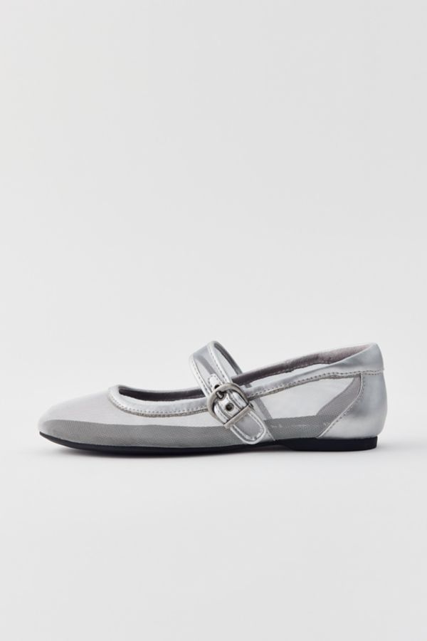 Slide View: 2: Rocket Dog UO Exclusive Emma Mesh Ballet Flat