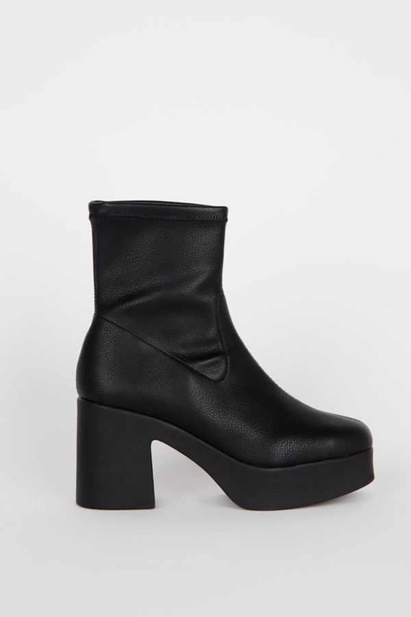 Slide View: 1: Intentionally Blank Marlowe Platform Boot