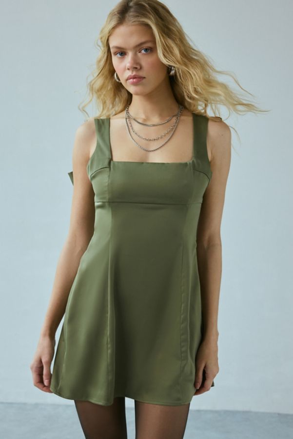 Slide View: 1: UO Bri Double Bow Satin Mini Dress