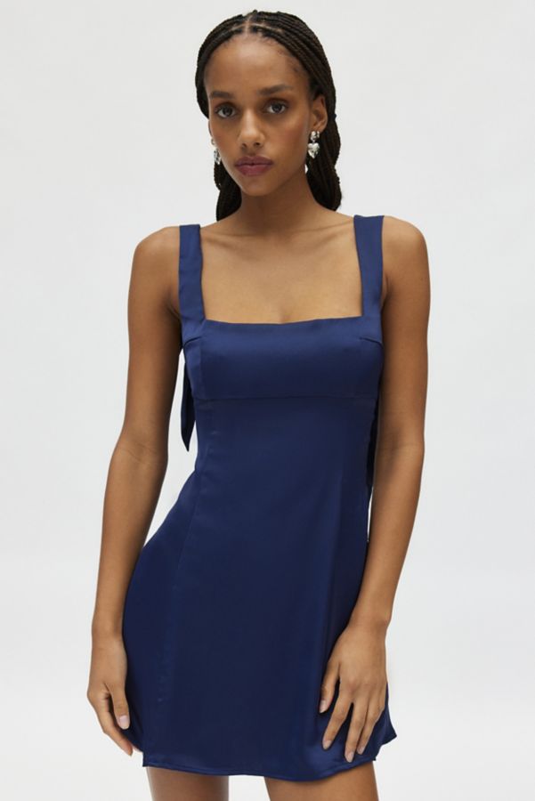 Slide View: 3: UO Bri Double Bow Satin Mini Dress