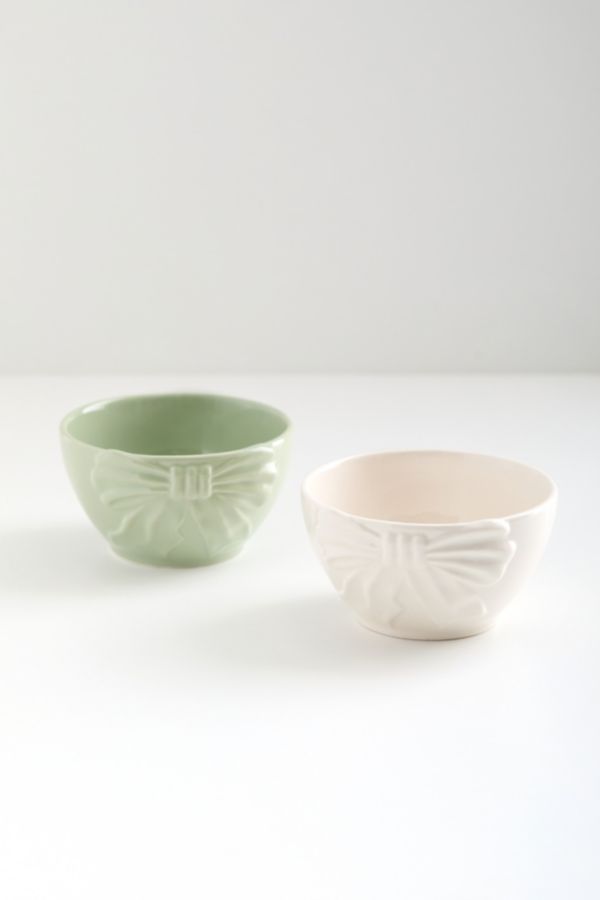 Slide View: 4: Bow Snack Bowl