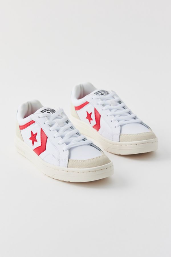 Slide View: 3: Converse Pro Blaze Classic Sneaker