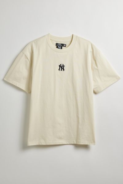 T-shirt Pro Standard UO Exclusif MLB New York Yankees Partie à Domicile