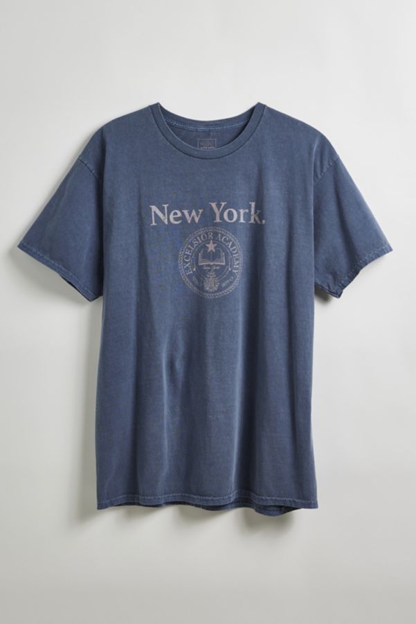 Slide View: 2: New York Crest Tee