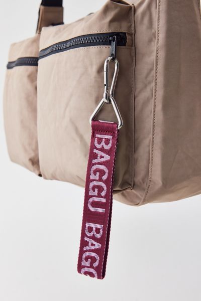 BAGGU UO Exclusive Logo Keychain