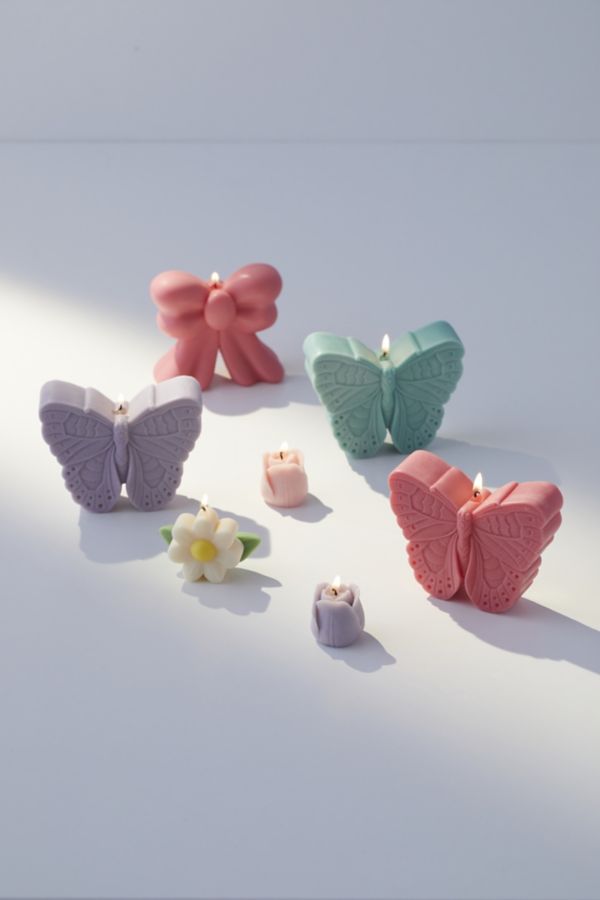 Slide View: 4: Yui Brooklyn Big Butterfly Shaped Candle