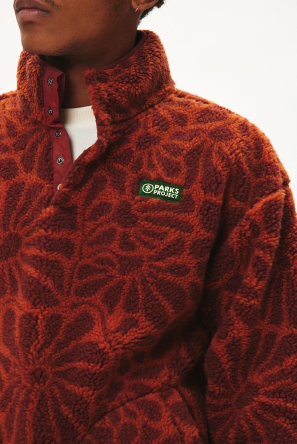 Slide View: 4: Parks Project UO Exclusive High Desert Wildflower Fleece Quarter Snap Sweatshirt