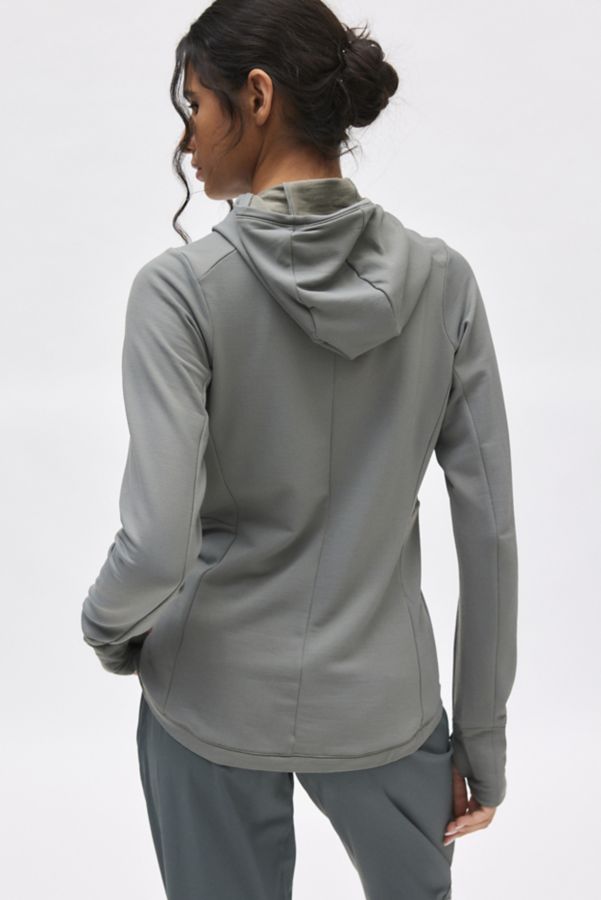 Slide View: 3: Janji W’s Rover Merino Hoodie Sweatshirt