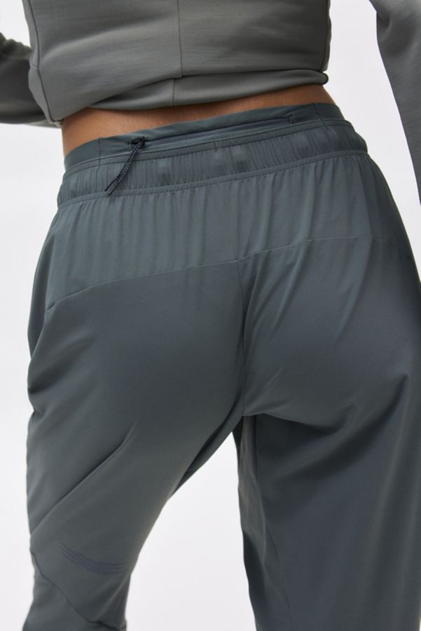 Slide View: 3: Janji W’s Atlas Multi Pant