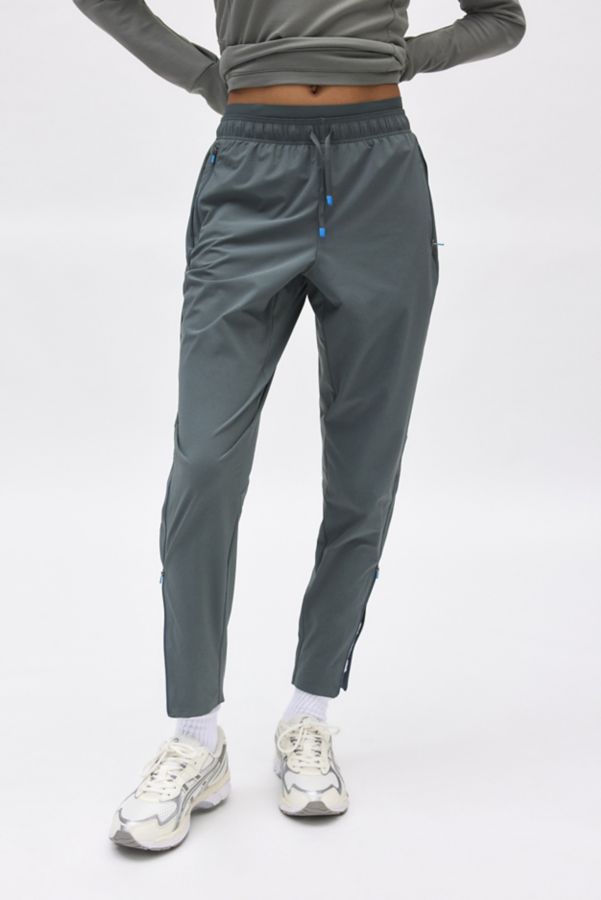 Slide View: 4: Janji W’s Atlas Multi Pant