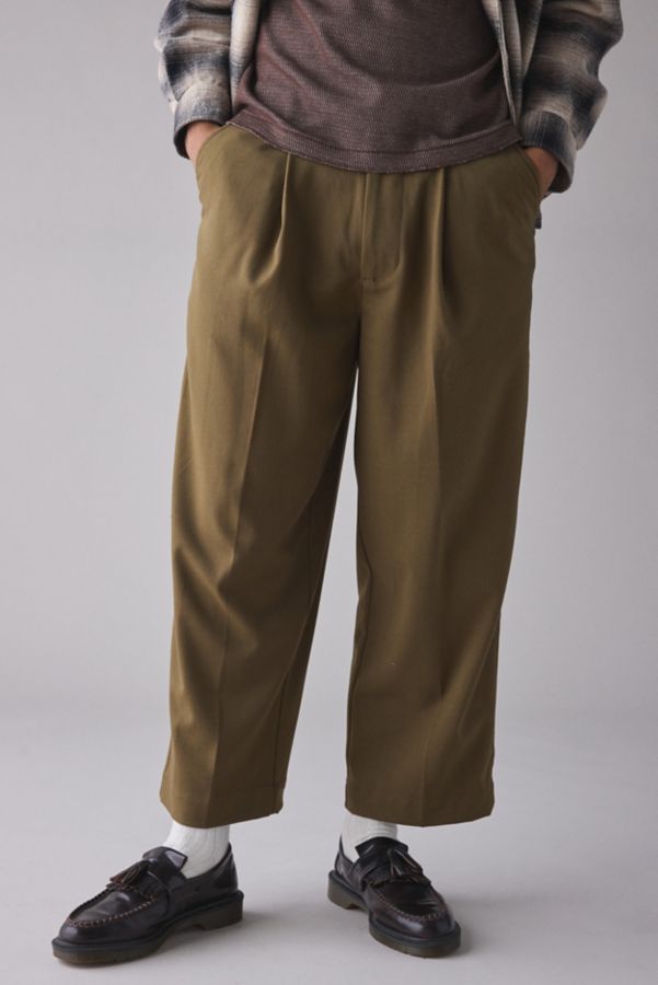 Slide View: 1: Standard Cloth Jason Cropped Pleated Trouser Pant