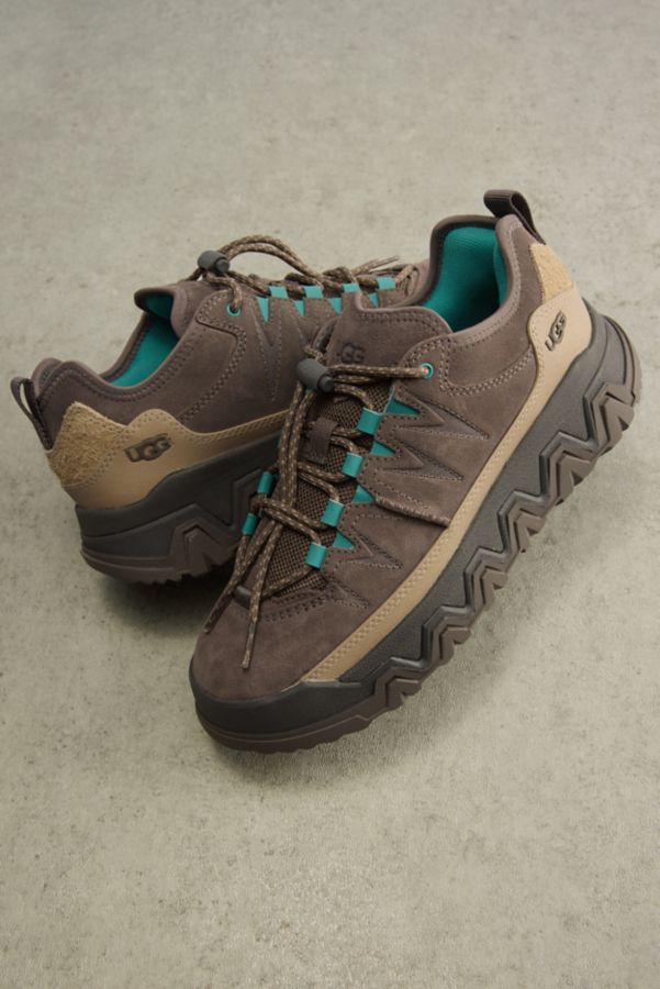 Slide View: 1: UGG CapTrail Low Sneaker