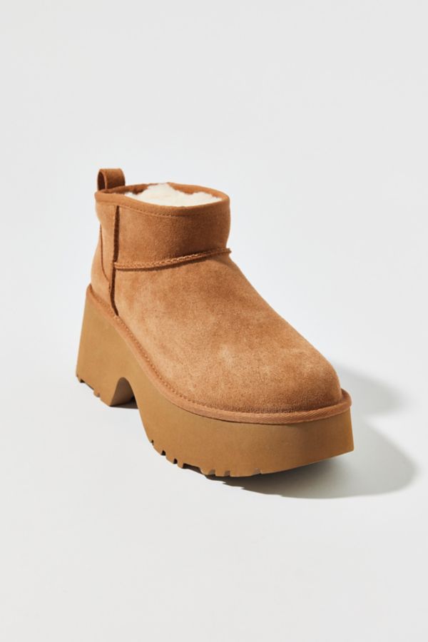 Slide View: 3: Botte Plateforme UGG Classic Ultra Mini New Heights