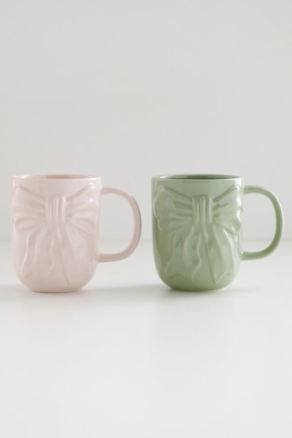 Slide View: 5: Sculpted Bow Mug