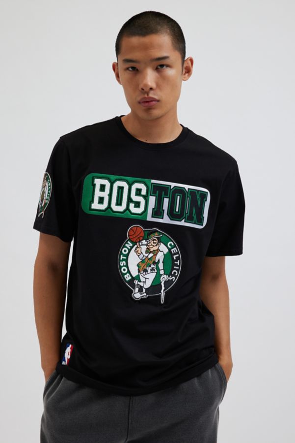 Slide View: 1: T-shirt Pro Standard NBA avec Logo de l'Équipe des Celtics de Boston