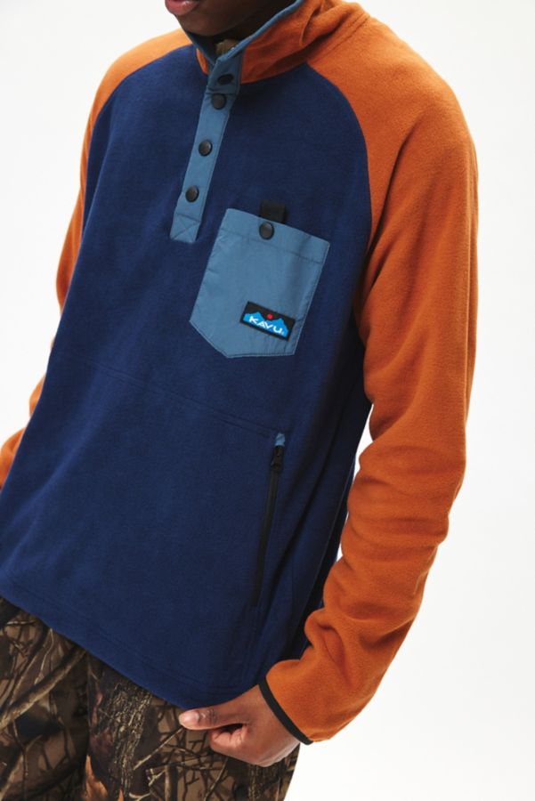 Slide View: 1: KAVU Tennaway Mock Neck Fleece Pullover Sweatshirt