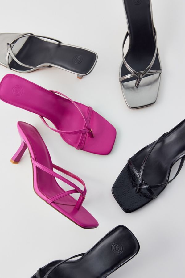 Slide View: 4: UO Drea Heeled Sandal