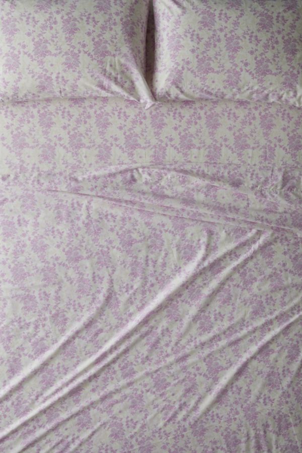 Slide View: 1: Vivian Toile Floral Sheet Set