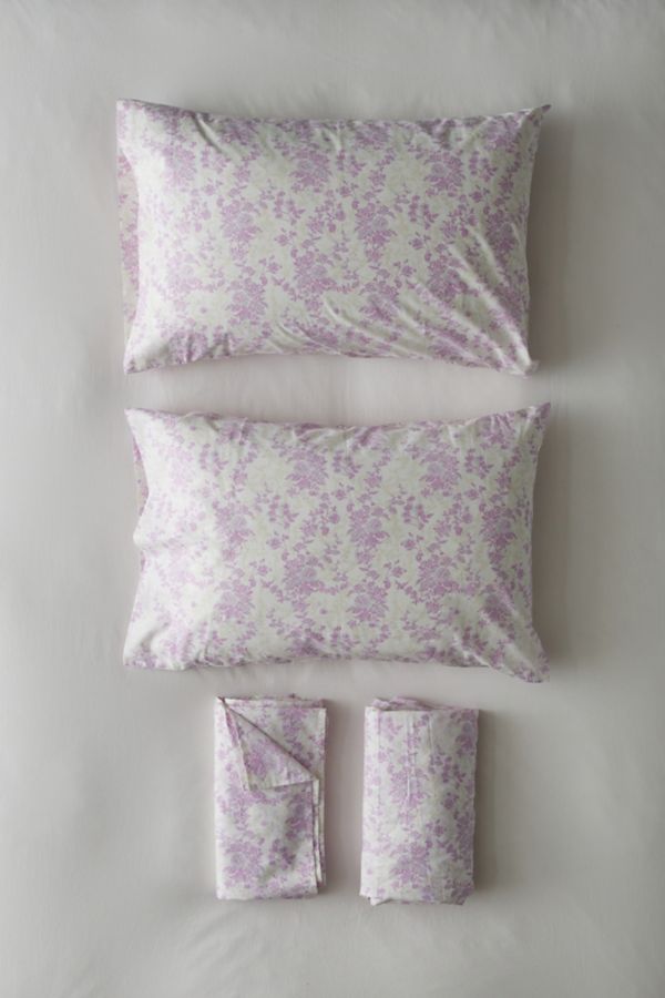 Slide View: 3: Vivian Toile Floral Sheet Set