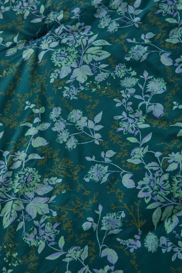 Slide View: 4: Vivian Toile Floral Comforter Set