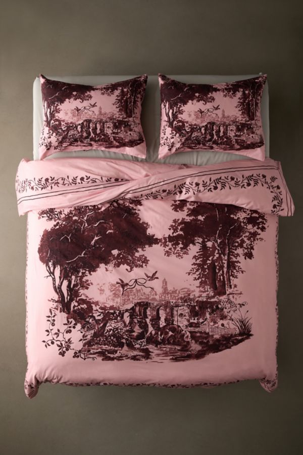 Slide View: 2: Goose Toile Breezy Cotton Percale Duvet Cover