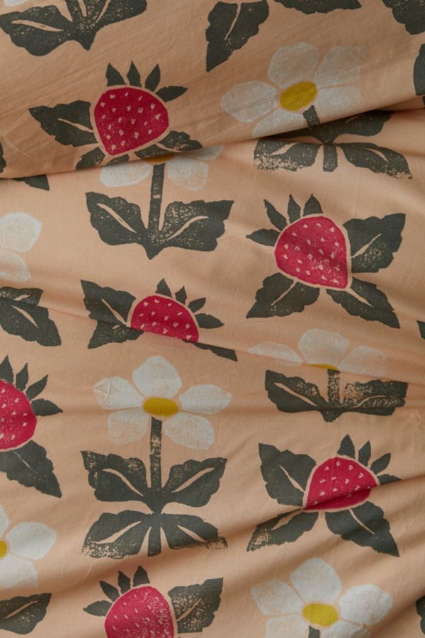 Slide View: 3: Strawberry Stamp Breezy Cotton Percale Duvet Cover