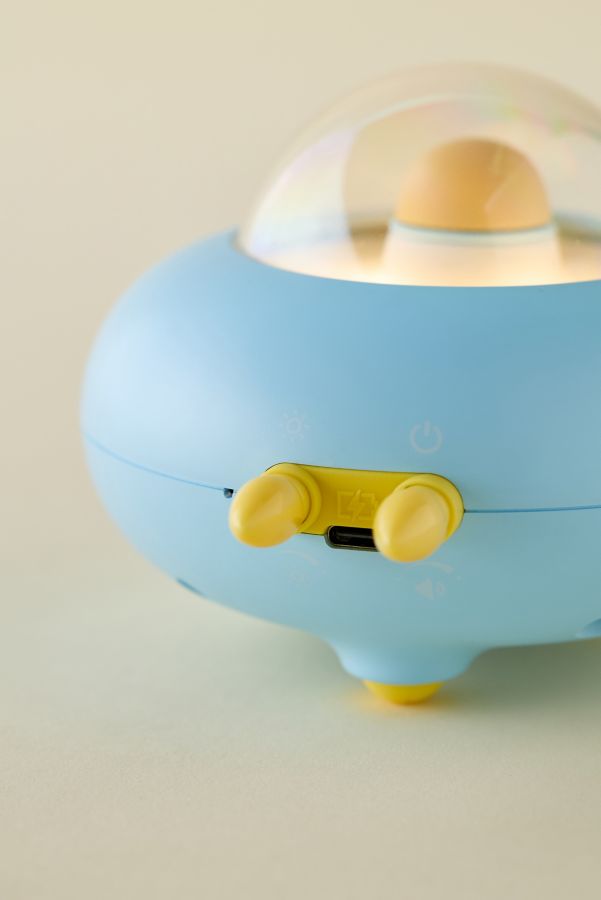 Slide View: 4: Smoko Astro Tayto UFO Wireless Speaker