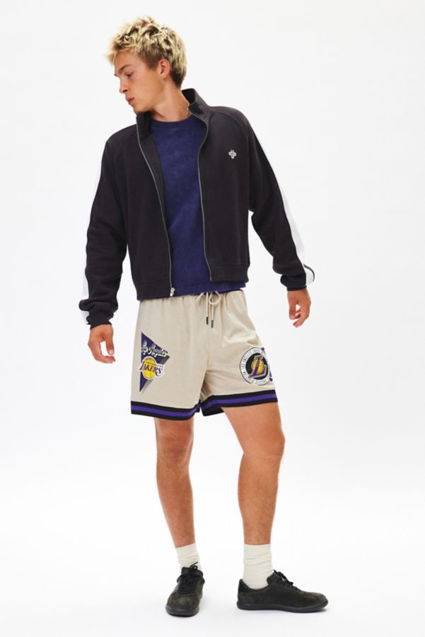 Slide View: 3: NBA UO Exclusive Los Angeles Lakers Extreme Mesh Short