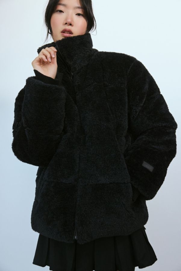 Slide View: 1: UGG Emmalyn UGGfluff Fleece Puffer Jacket