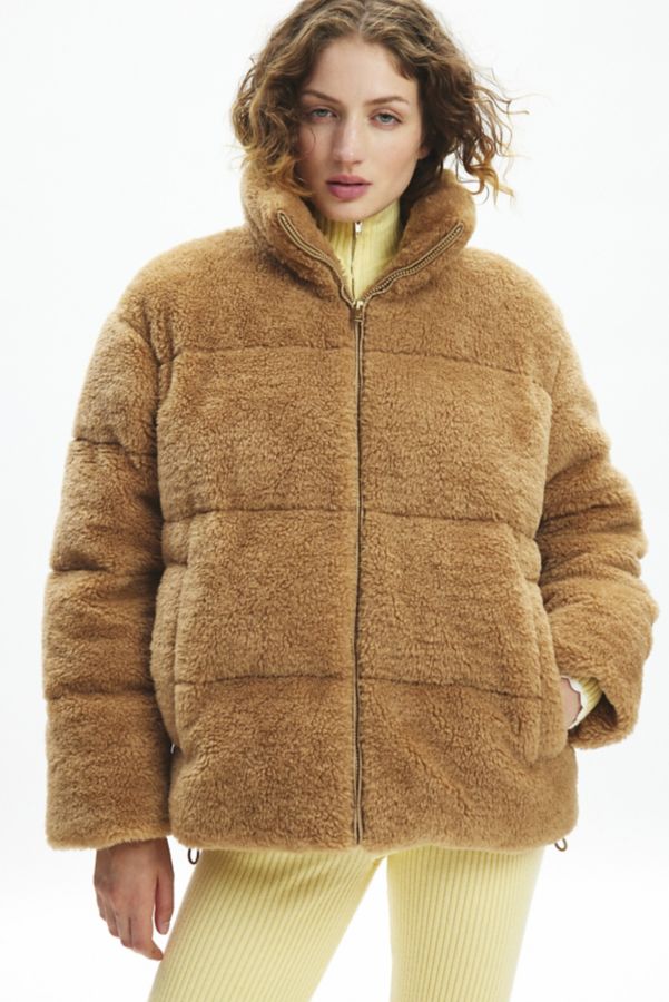 Slide View: 1: UGG Emmalyn UGGfluff Fleece Puffer Jacket