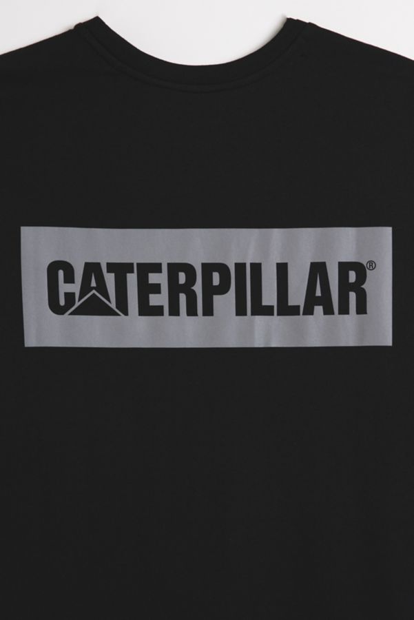 Slide View: 3: CAT Reflective Logo Graphic Tee