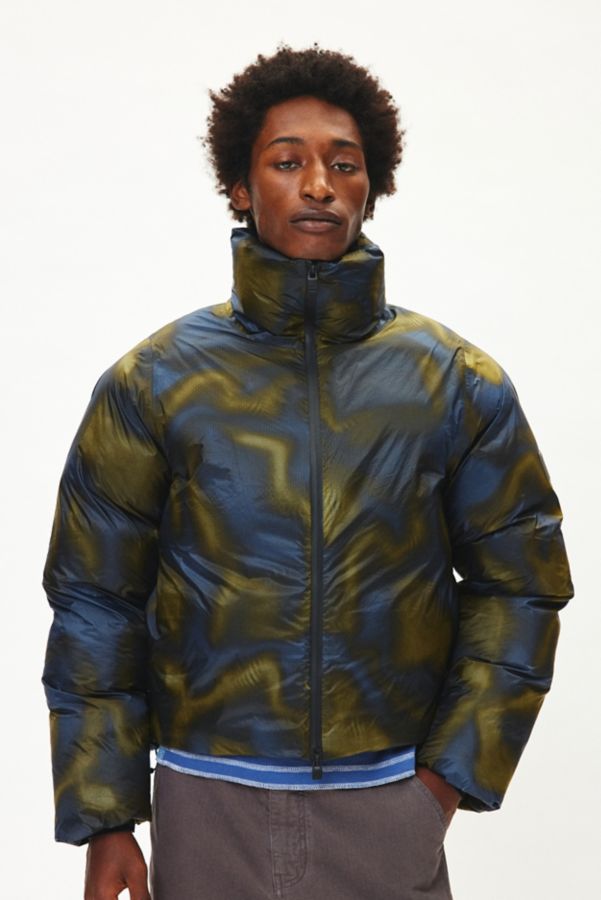 Slide View: 2: RAINS Kevo Cropped Puffer Jacket