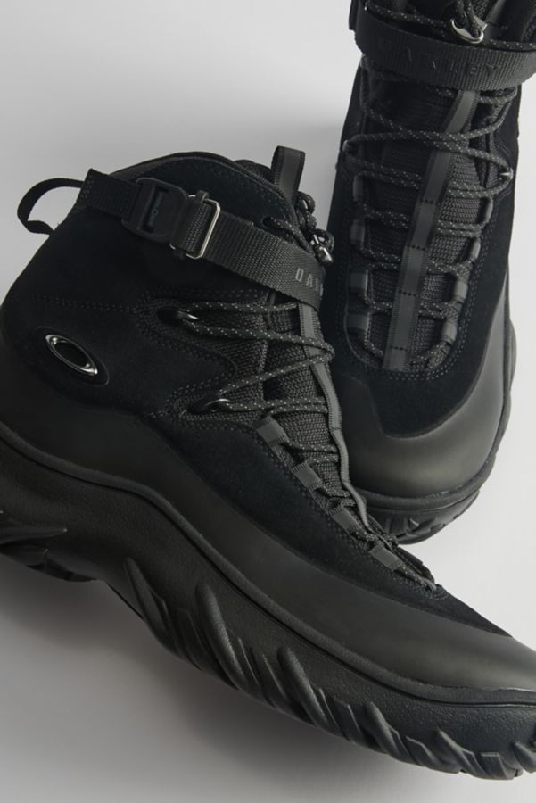 Slide View: 4: Oakley Meridian Boot