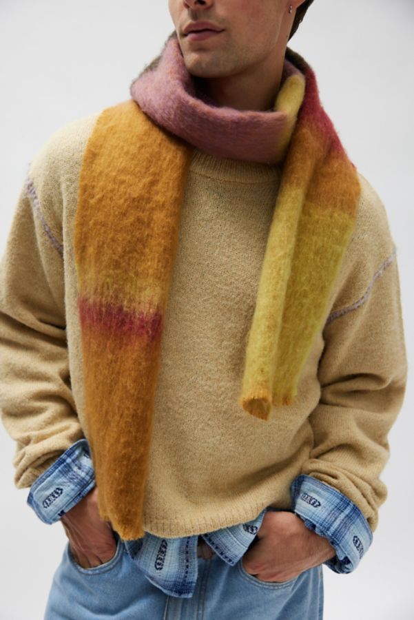 Slide View: 5: UO Hudson Shrunken Crew Neck Sweater