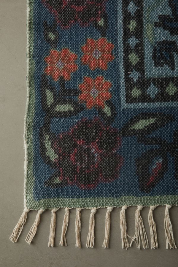 Slide View: 6: Lina Floral Brushed Rug