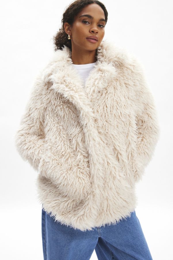 Slide View: 1: Glamorous Faux Fur Jacket