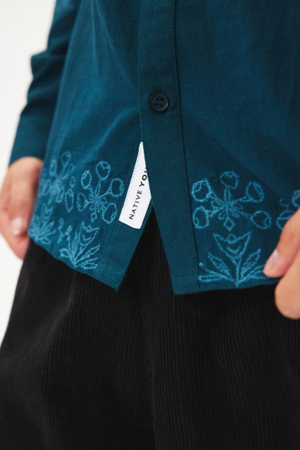 Slide View: 4: Native Youth Gage Embroidered Long Sleeve Button-Down Shirt