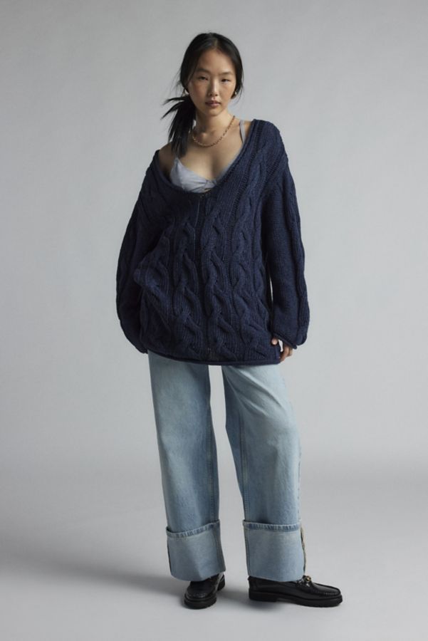 Slide View: 4: BDG Skylar Oversized Cable Knit Sweater