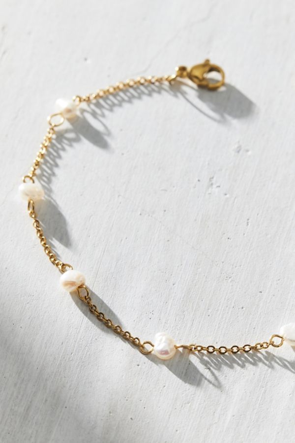 Slide View: 3: Ellie Vail Rosette Pearl Chain Anklet