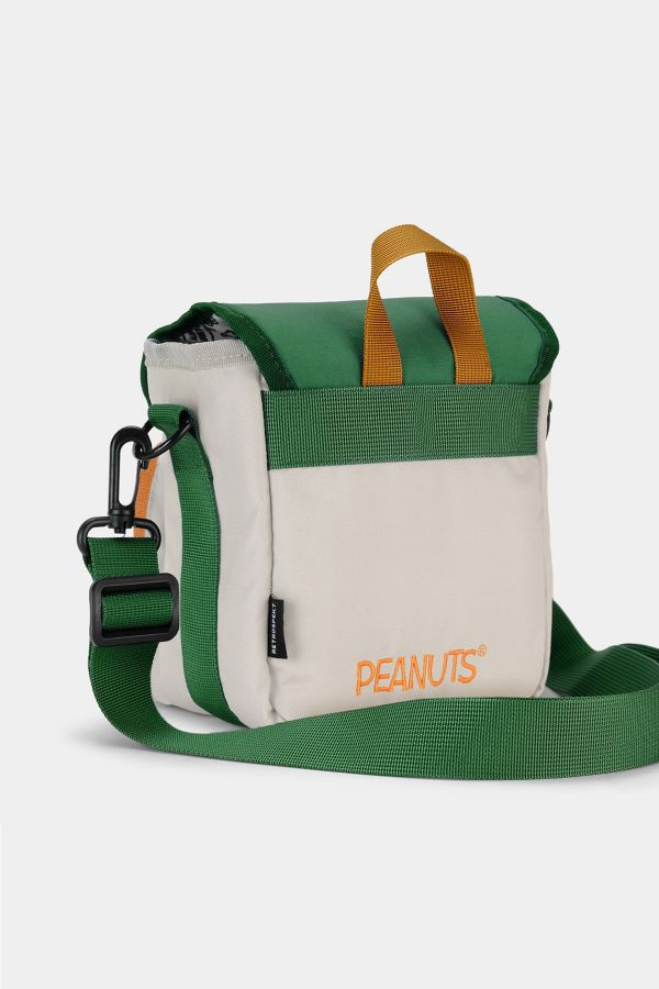 Slide View: 2: Peanuts Beagle Scouts Retrospekt Instant Camera Bag