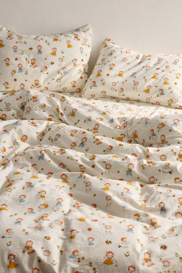 Slide View: 1: Strawberry Cat Core Duvet Set