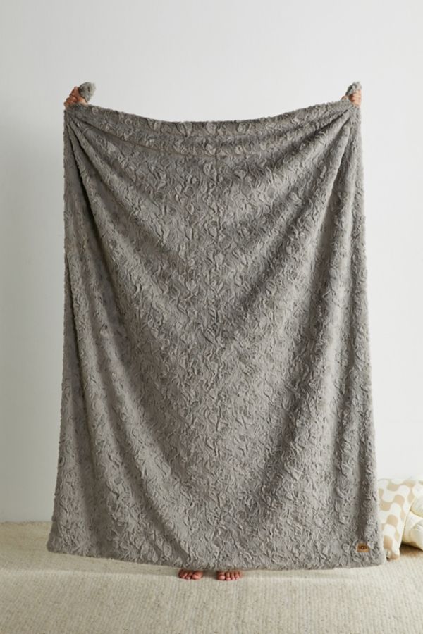 Slide View: 2: UGG Adalee Faux Fur Throw Blanket