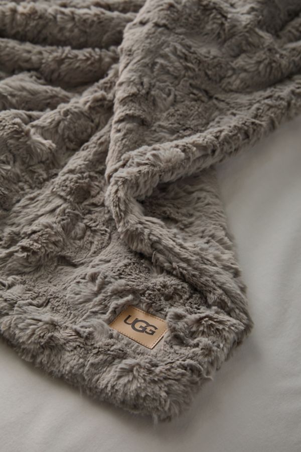 Slide View: 3: UGG Adalee Faux Fur Throw Blanket