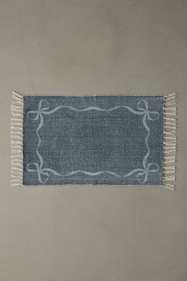 Slide View: 4: Lacey Bows Brushed Rug