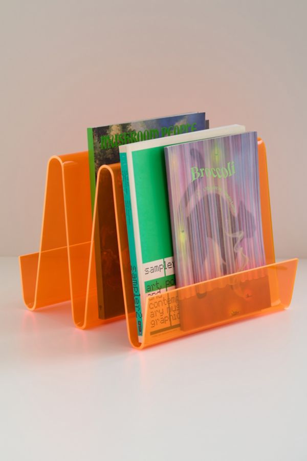 Slide View: 2: Squiggle Acrylic Magazine Rack