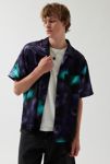 Thumbnail View 1: UO Abstract Pattern Satin Short Sleeve Button-Down Shirt