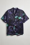 Thumbnail View 2: UO Abstract Pattern Satin Short Sleeve Button-Down Shirt