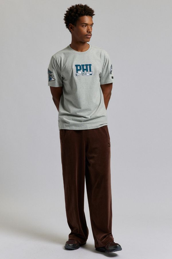 Slide View: 3: Pro Standard NFL Philadelphia Eagles Team Logo Tee