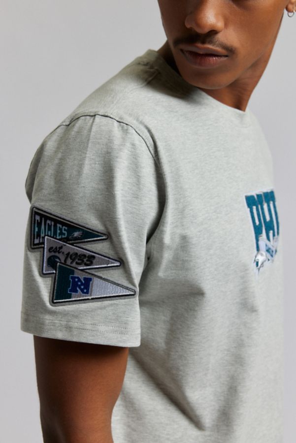 Slide View: 4: Pro Standard NFL Philadelphia Eagles Team Logo Tee