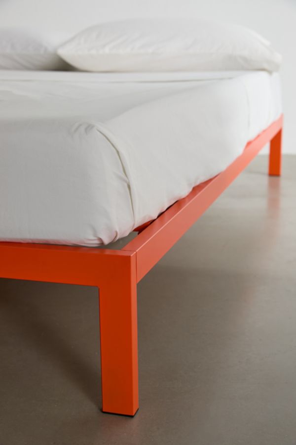 Slide View: 4: Alana Metal Platform Bed